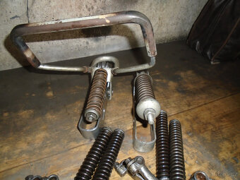 Prodám kostru sedla na S11 a další díly - 3