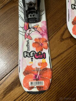 Set lyží Rossignol a lyžáků - 3