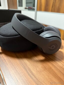Apple Beats Solo 3 sluchátka - 3