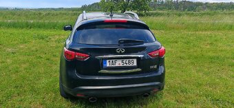 Infiniti fx35 - 3