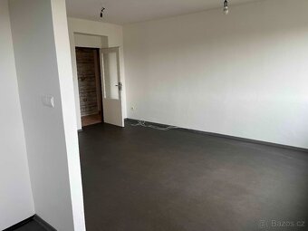 Prodej bytu 3+1 67 m² - 3