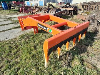 Vyřezávač siláže, senáže. - 3