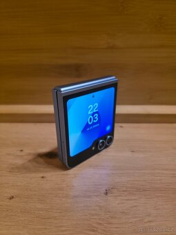 Samsung Galaxy Z Flip6 256GB - 3
