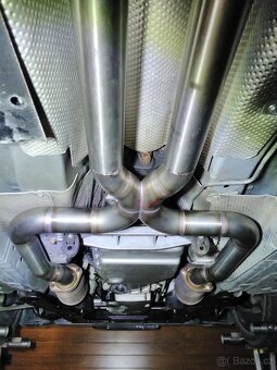 GM Bitter 6.0 V8 duální Cat-Back nerezový výfukový systém - 3