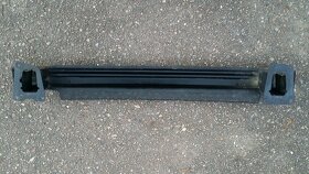 Výztuha zadního nárazníku Volkswagen Passat B7 - 3
