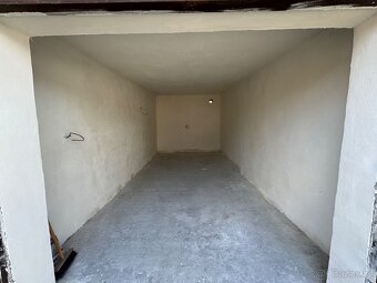 Suchá a zrekonstruovaná garáž 24 m² – Slezská Ostrava - 3