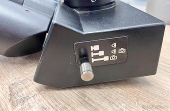Olympus U-TR30 trinocular head - 3