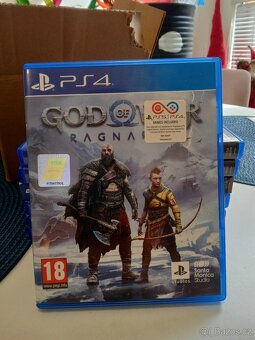 PlayStation 4 hry + ovladač dualshock 4 - 3