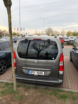 Auto - 3