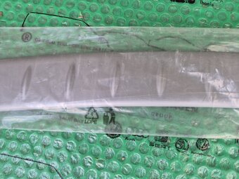 Škoda Yeti ochranná a ozdobná lišta zadního nárazníku - 3
