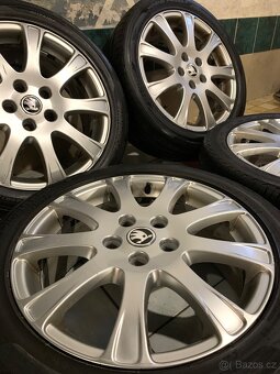 Alu kola Škoda R17 5X112 LETNÍ PNEU 225/45 R17 SPUTNIK - 3