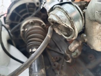 Motor 2.0 tdi bkd - 3