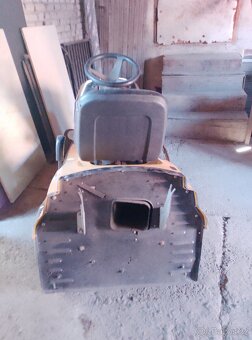Zahradní traktor AL-KO - 3
