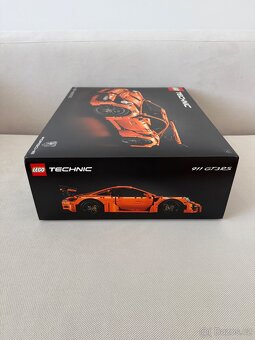 LEGO 42056 Porsche 911 GT3 RS, nove, otvorene - 3