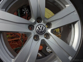 Q7 / Touareg - zánovní zimní alu 18" 5x112 ET25 - 3