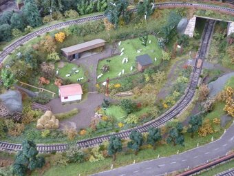 Modelová železnice, kolejište, vláčky TT - 3