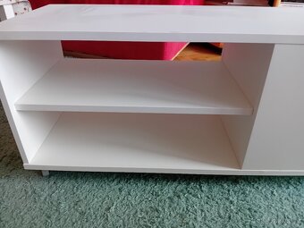 Stolek Ikea na kolečkách - 3