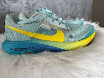 Nike Zoomx Ultrafly - Velikost 44 - 3