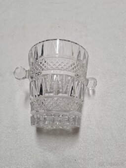 Skleněná váza stará,těžká - 3