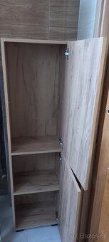 Koupelnová skříňka - 3