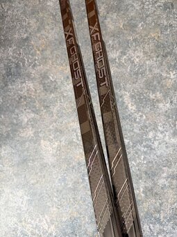Hokejky CCM XF GHOST, pravá P28, Flex 75 - 3