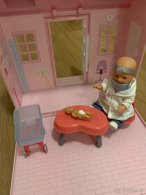 Přenosný domeček pro panenky-nemocnice - 3
