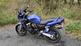 Yamaha FZS 600 Fazer 2002 novější model, super cena - 3