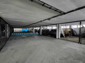 Prodej garážového stání, Brno, ul. Loosova - 3