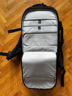 Batoh Lowepro Pro Runner BP 350 AW II - 3