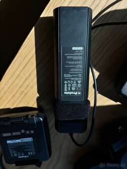 Profoto B10 /b10 plus + all Documents and boxes - 3