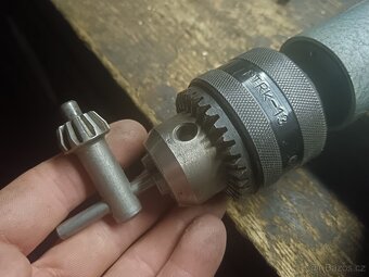 Vrtačka do pravého úhlu PL - 3
