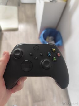 Xbox Controller Černý Wireless - 3