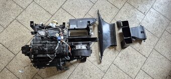 Toyota Yaris - 2010 - klima - 3