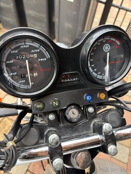 Yamaha YBR 125 - 3