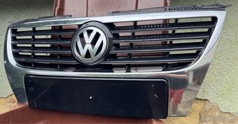 Přední maska VW Passat B6 - 3