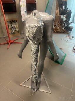 Socha na prodej - 3