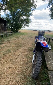 Yamaha YZ 250F - 3