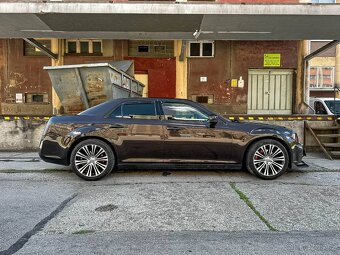 Lancia Thema 3.0L V6 CRD Executive HP A/T Chrysler 300C SRT - 3
