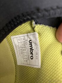 Sálové boty Umbro, vel.43 - 3