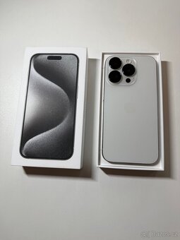 iPhone 15 Pro 128GB bílý titan TOP STAV - 3