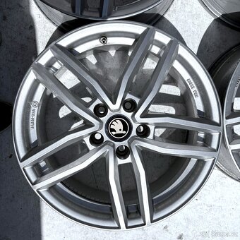 ALU SKODA OCTAVIA SUPERB KAROQ YETI 17" 5X112 - 3