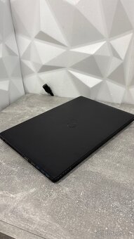 Notebook Fujitsu i5 7200 / 8GB RAM / 256 SSD - 3