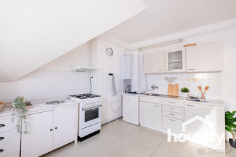 Pronájem bytu 1+kk, 32 m2 - U Lesíka, Znojmo - 3