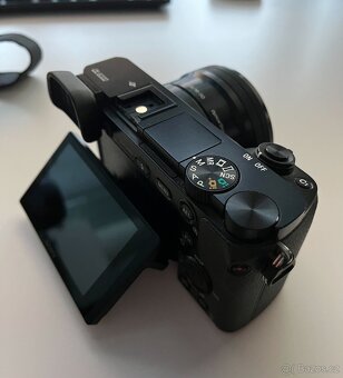 Sony alpha A6000 + 2x objektiv - Vše jako NOVÉ - 3
