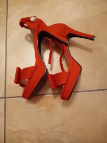 Dámské červené boty vel.38 - 3