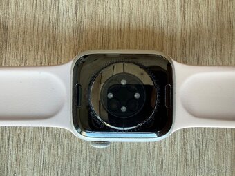 Apple Watch Series 8, 41mm, Cellular - 3