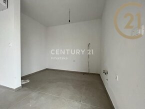 Prodej bytu 4+kk (95 m2) s privátní střešní terasou s výhled - 3