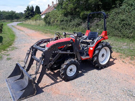 Čelní nakladač pro malotraktor - 3