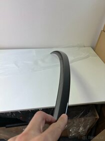Decentní M3 look spoiler na BMW 3 - E90/E92/E93 - černý lesk - 3