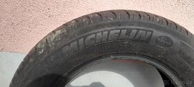 Pneu 185/65/14 - 3